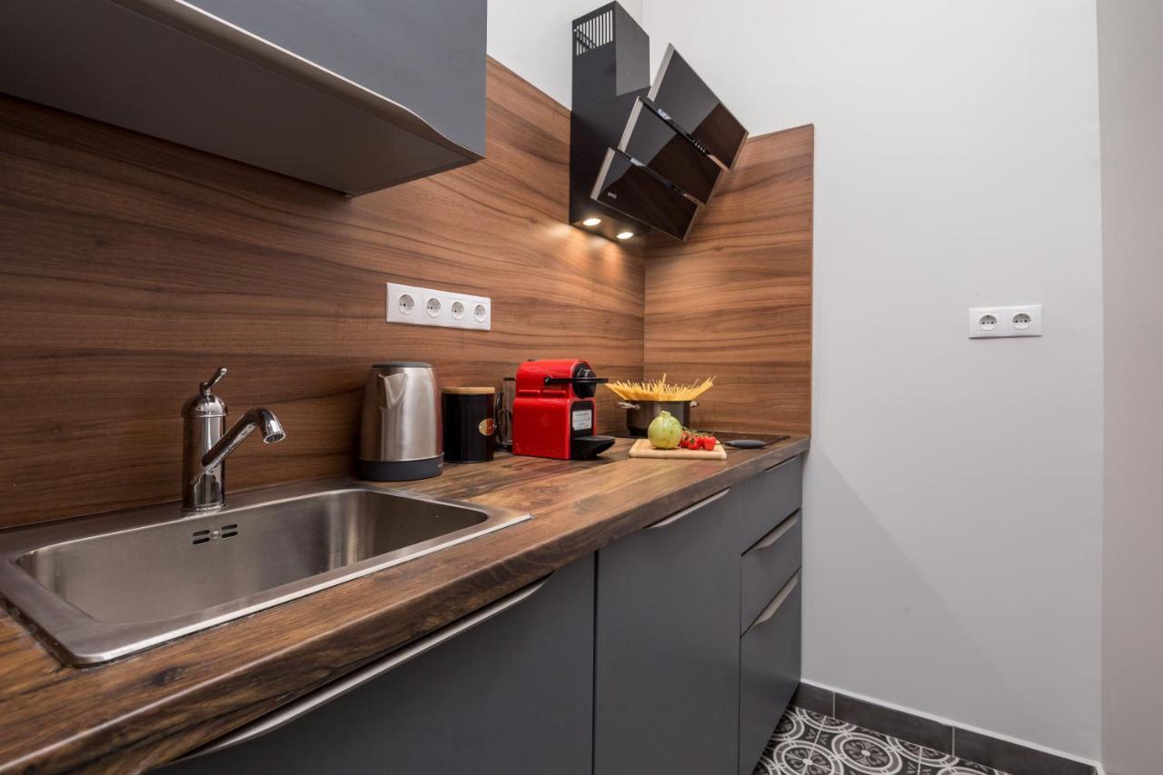Apartments Porto Marina 2 Ριέκα Εξωτερικό φωτογραφία
